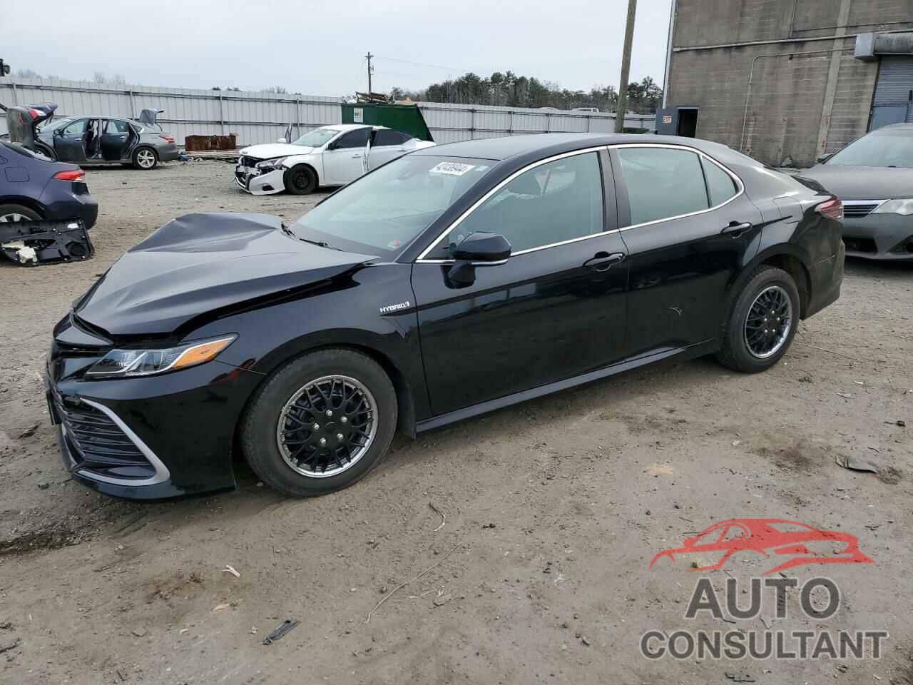 TOYOTA CAMRY 2021 - 4T1C31AK6MU558097