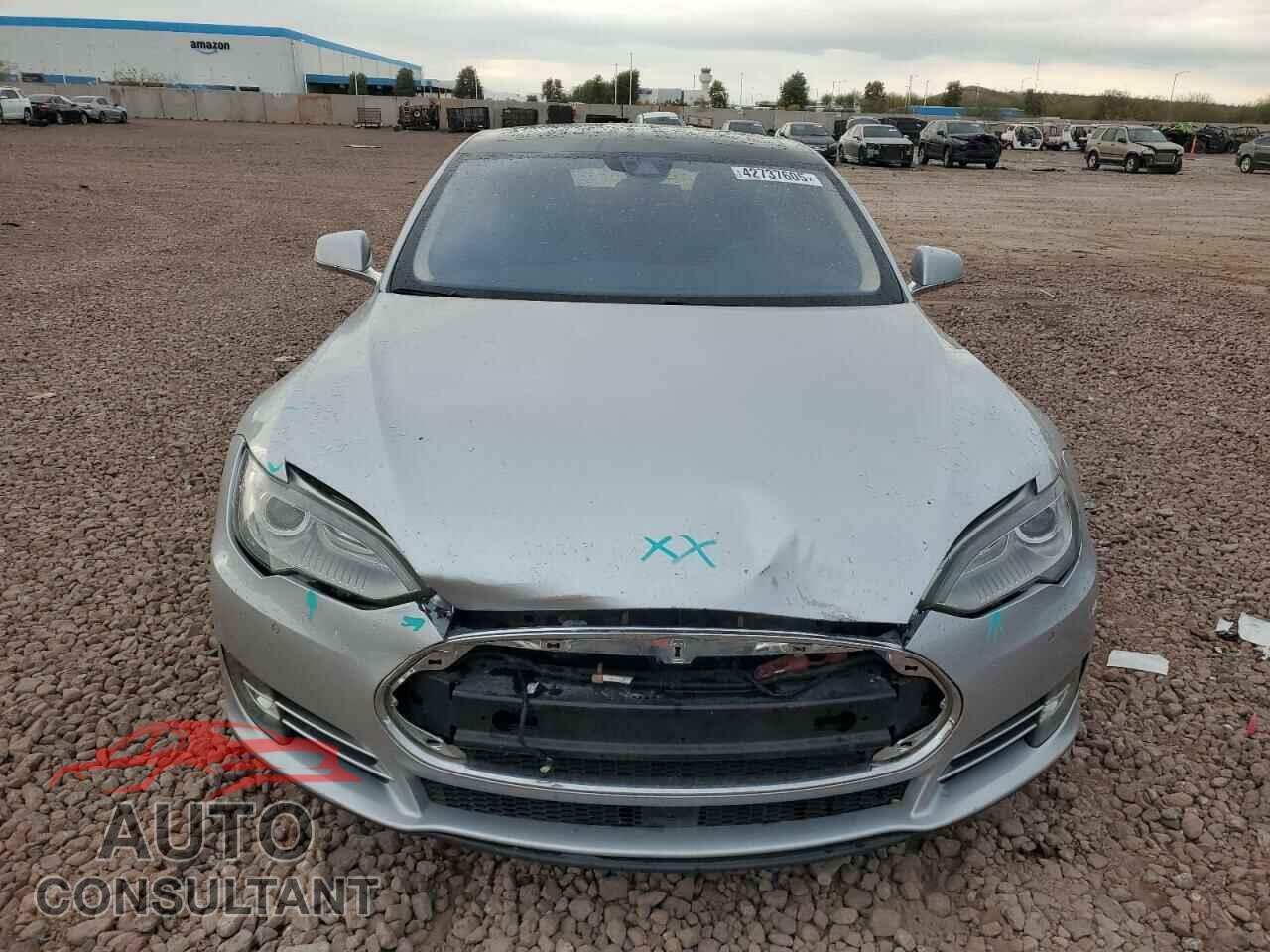 TESLA MODEL S 2014 - 5YJSA1H16EFP60807