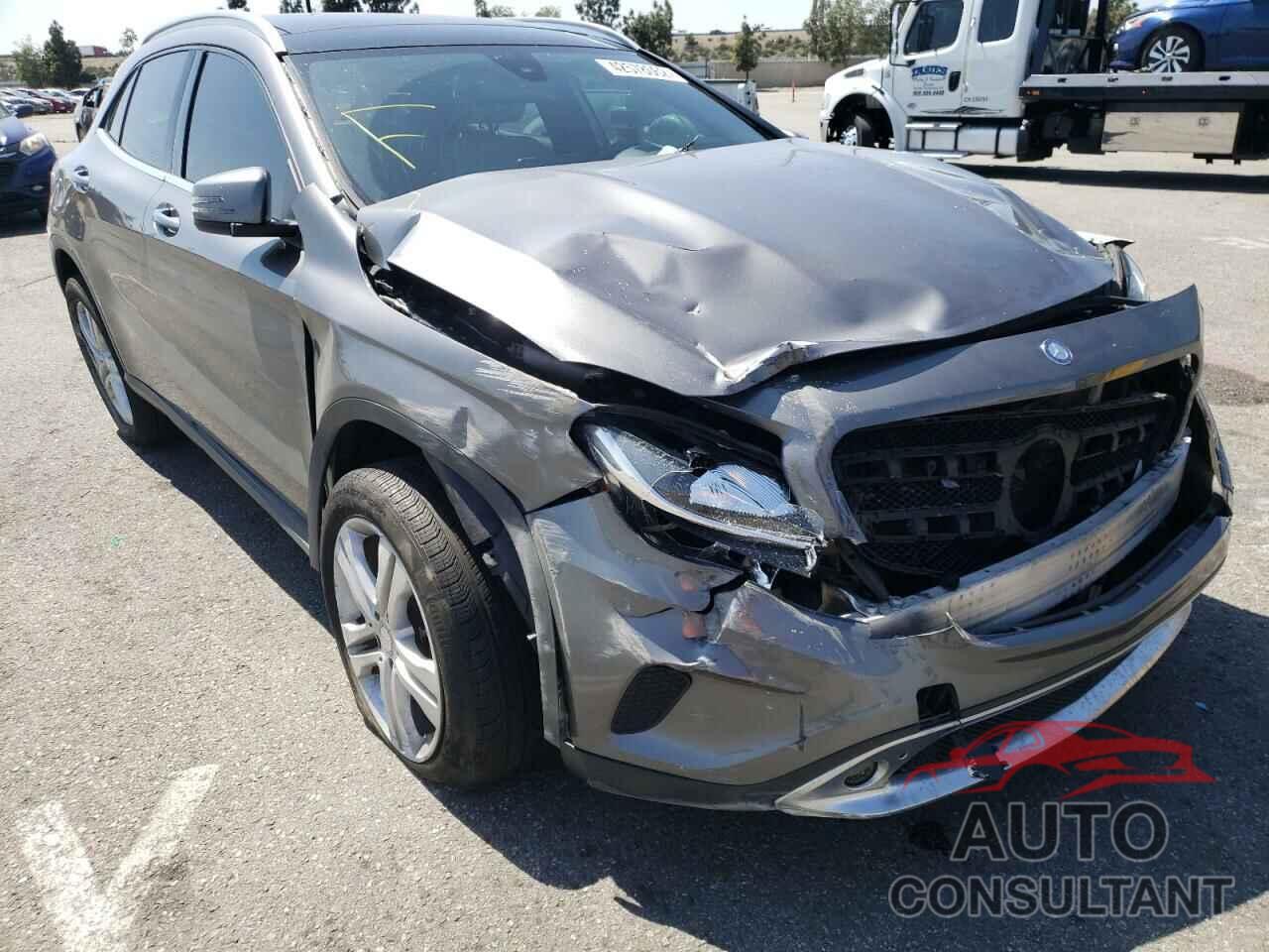 MERCEDES-BENZ GLA-CLASS 2017 - WDCTG4EB5HJ298121