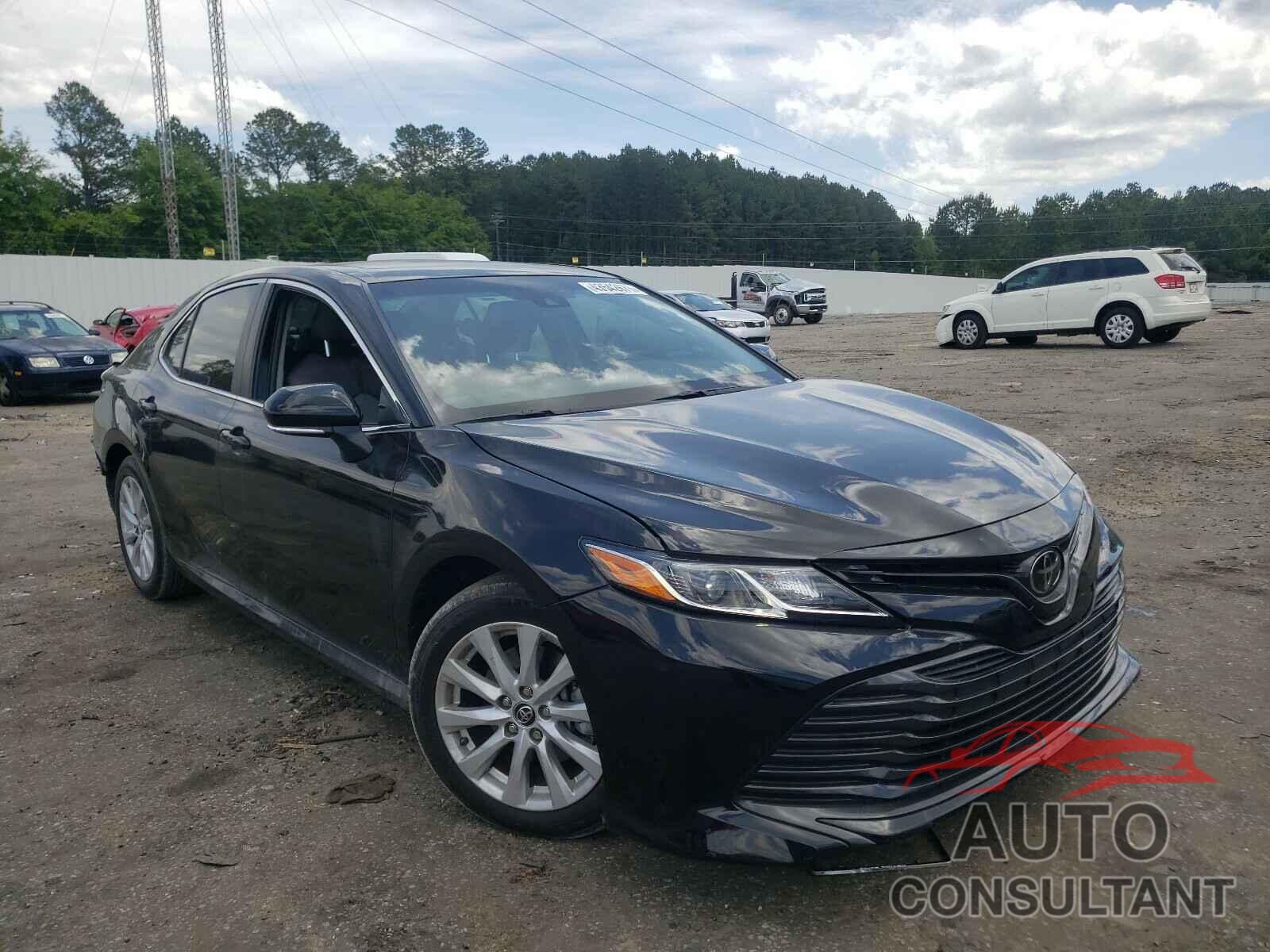 TOYOTA CAMRY 2018 - JTNB11HK0J3031911
