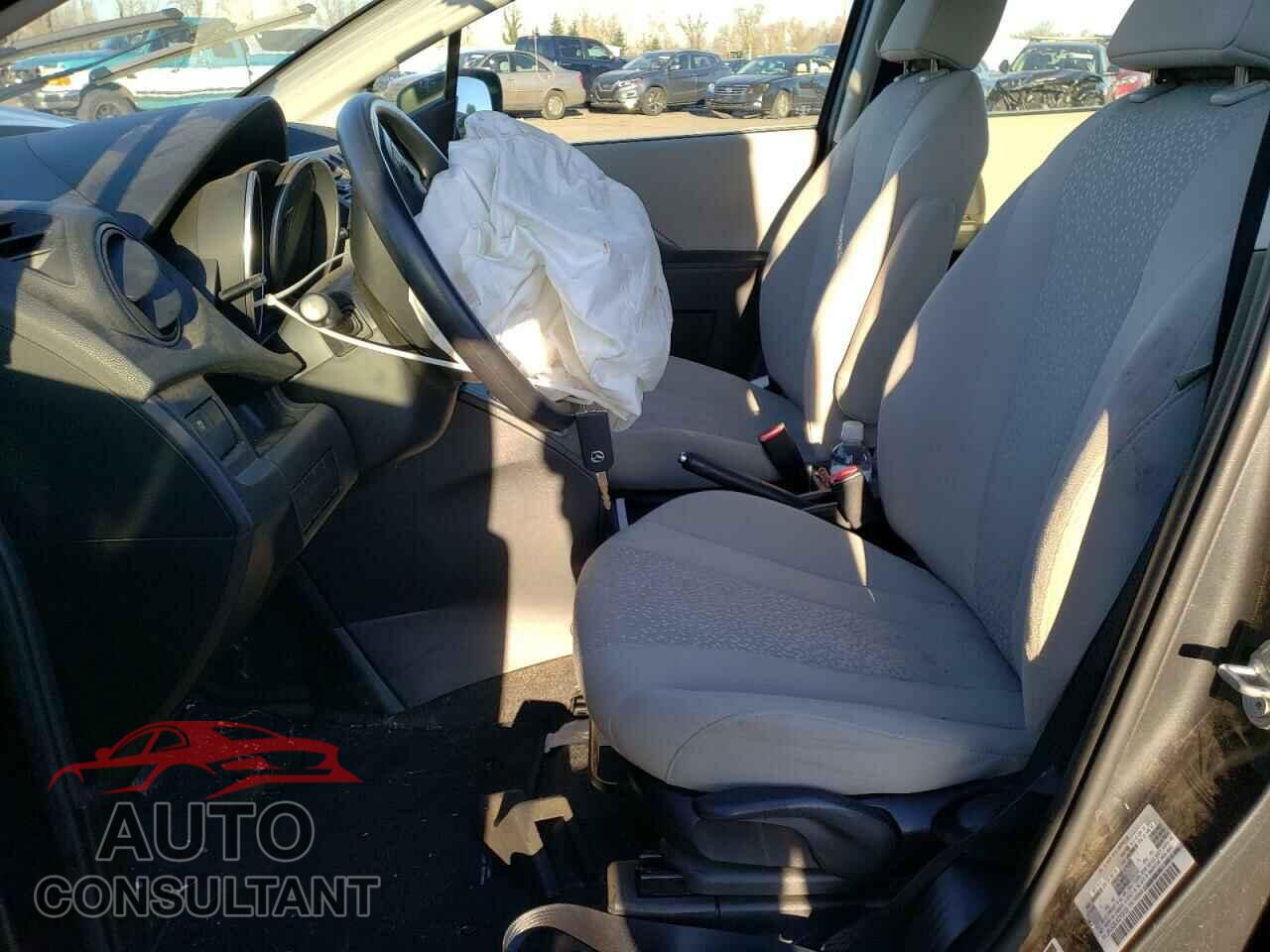 MAZDA 5 2012 - JM1CW2BL8C0109129
