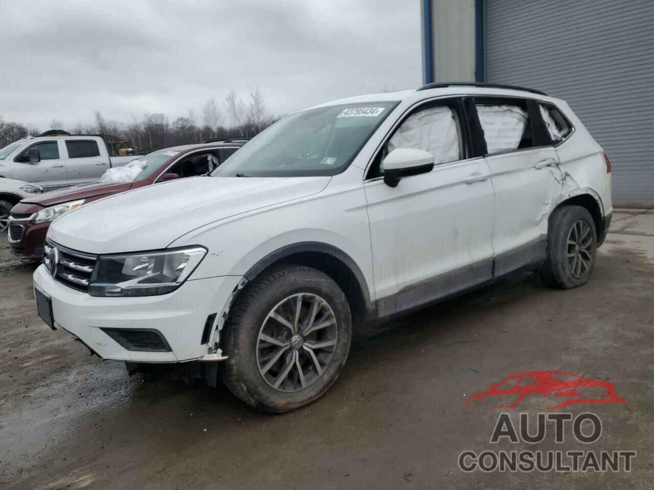 VOLKSWAGEN TIGUAN 2018 - 3VV2B7AX3JM200605