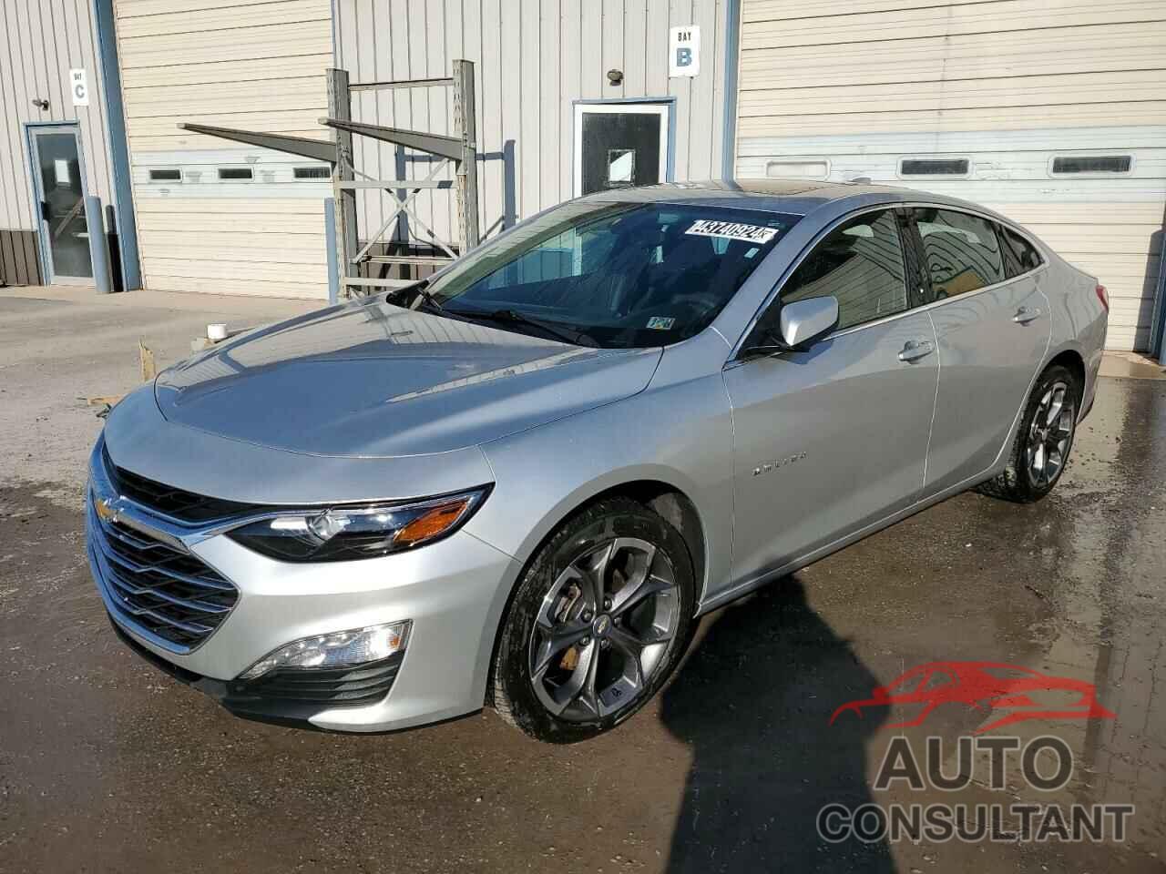CHEVROLET MALIBU 2022 - 1G1ZD5ST0NF164913