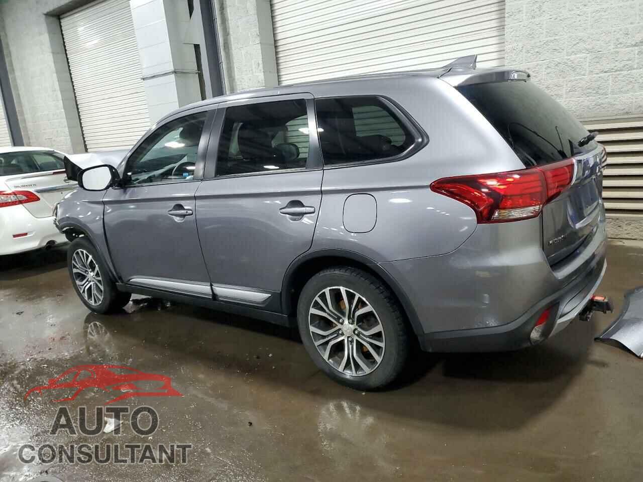 MITSUBISHI OUTLANDER 2018 - JA4AZ3A32JJ006165