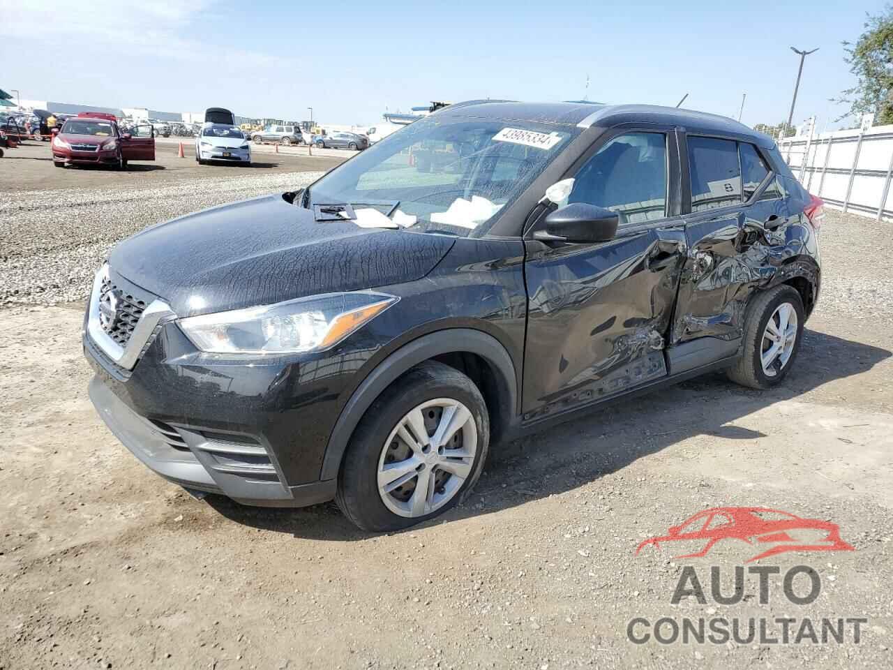 NISSAN KICKS 2018 - 3N1CP5CU7JL509871