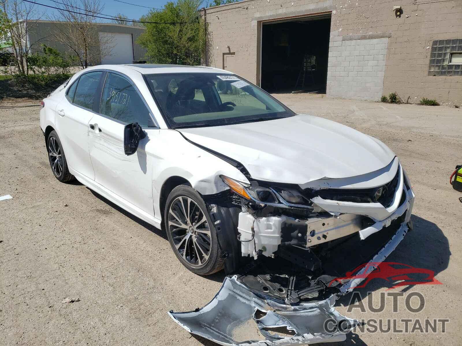 TOYOTA CAMRY 2019 - 4T1B11HK9KU250295