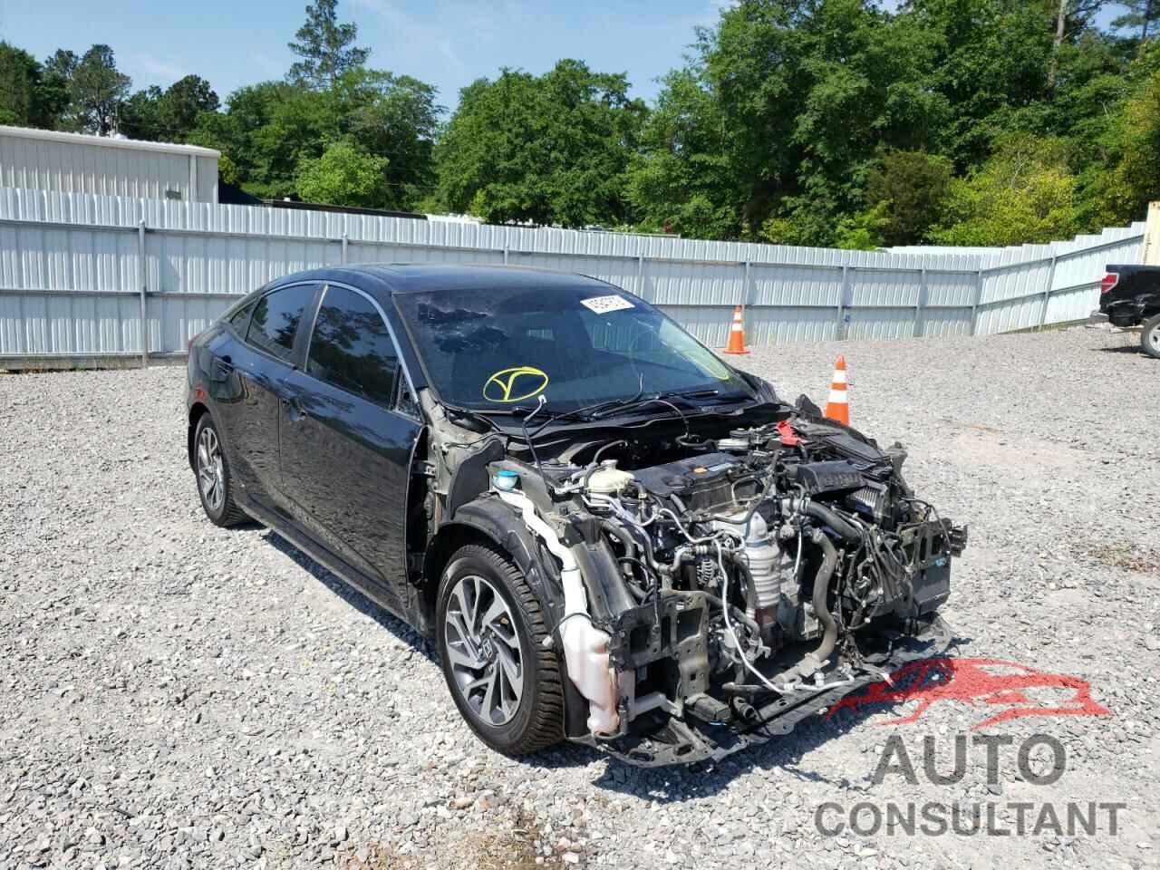 HONDA CIVIC 2018 - 2HGFC2F74JH512375