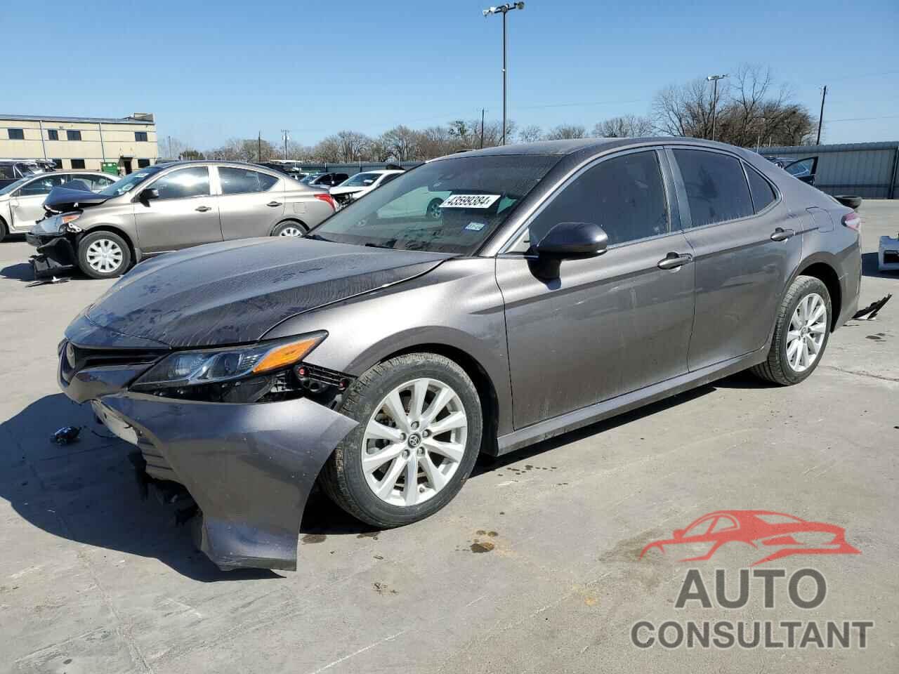 TOYOTA CAMRY 2018 - 4T1B11HK7JU088357