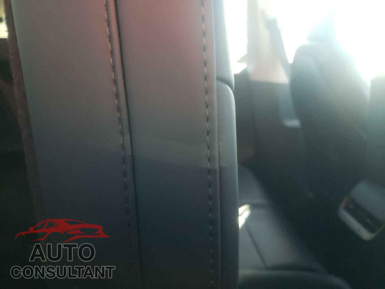 TESLA MODEL Y 2023 - 7SAYGAEE8PF666174