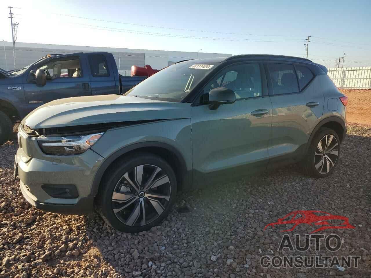 VOLVO XC40 2021 - YV4ED3UR0M2527791