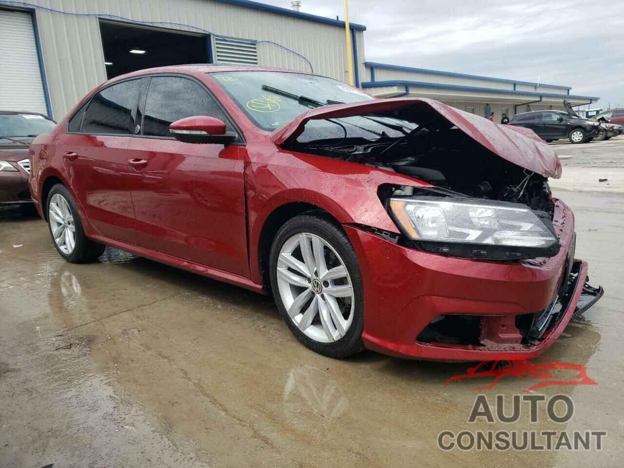 VOLKSWAGEN PASSAT 2019 - 1VWLA7A35KC006046