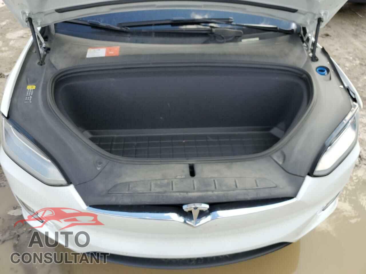TESLA MODEL X 2017 - 5YJXCDE28HF053968