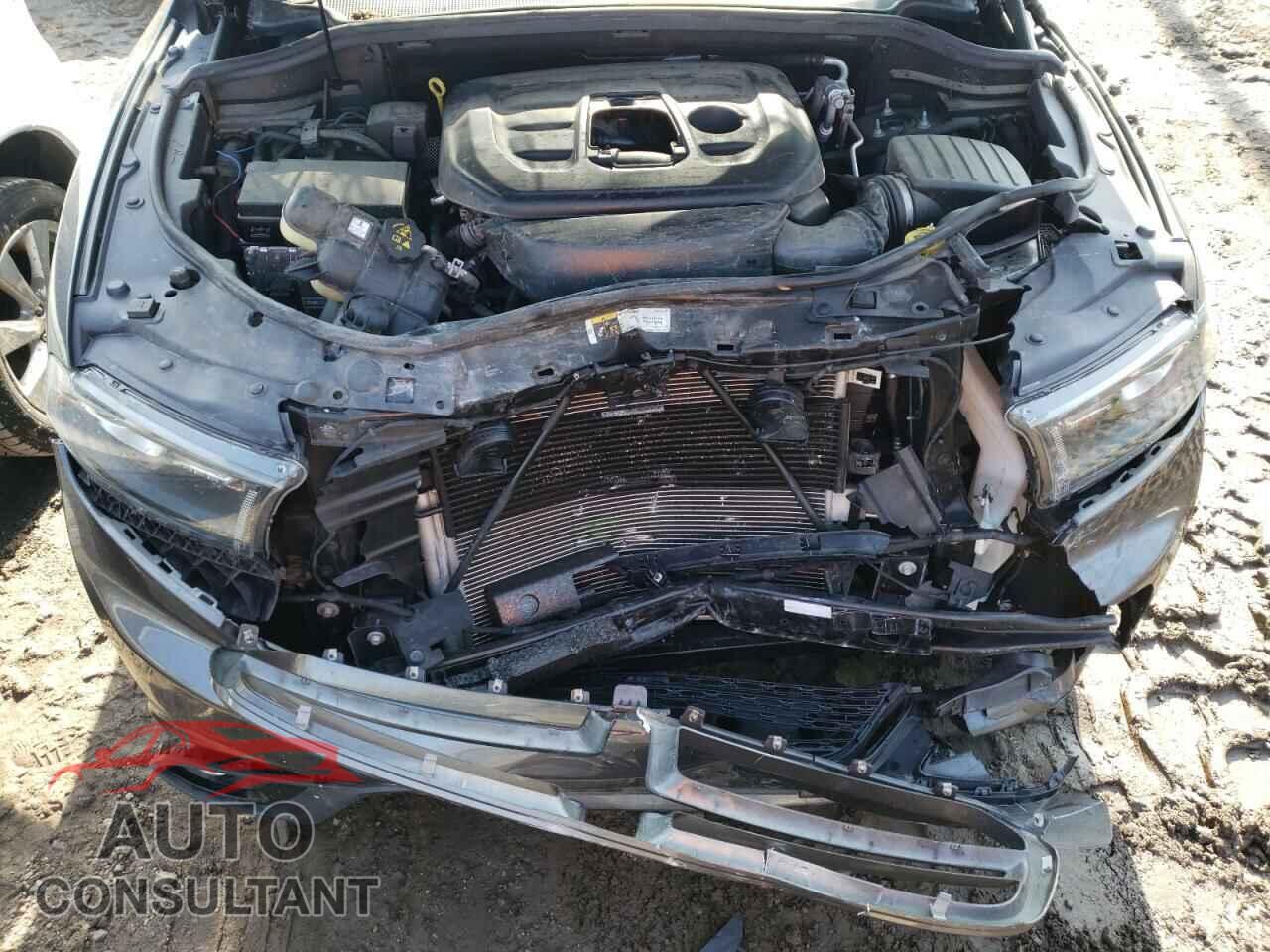 DODGE DURANGO 2018 - 1C4RDJDG2JC416592