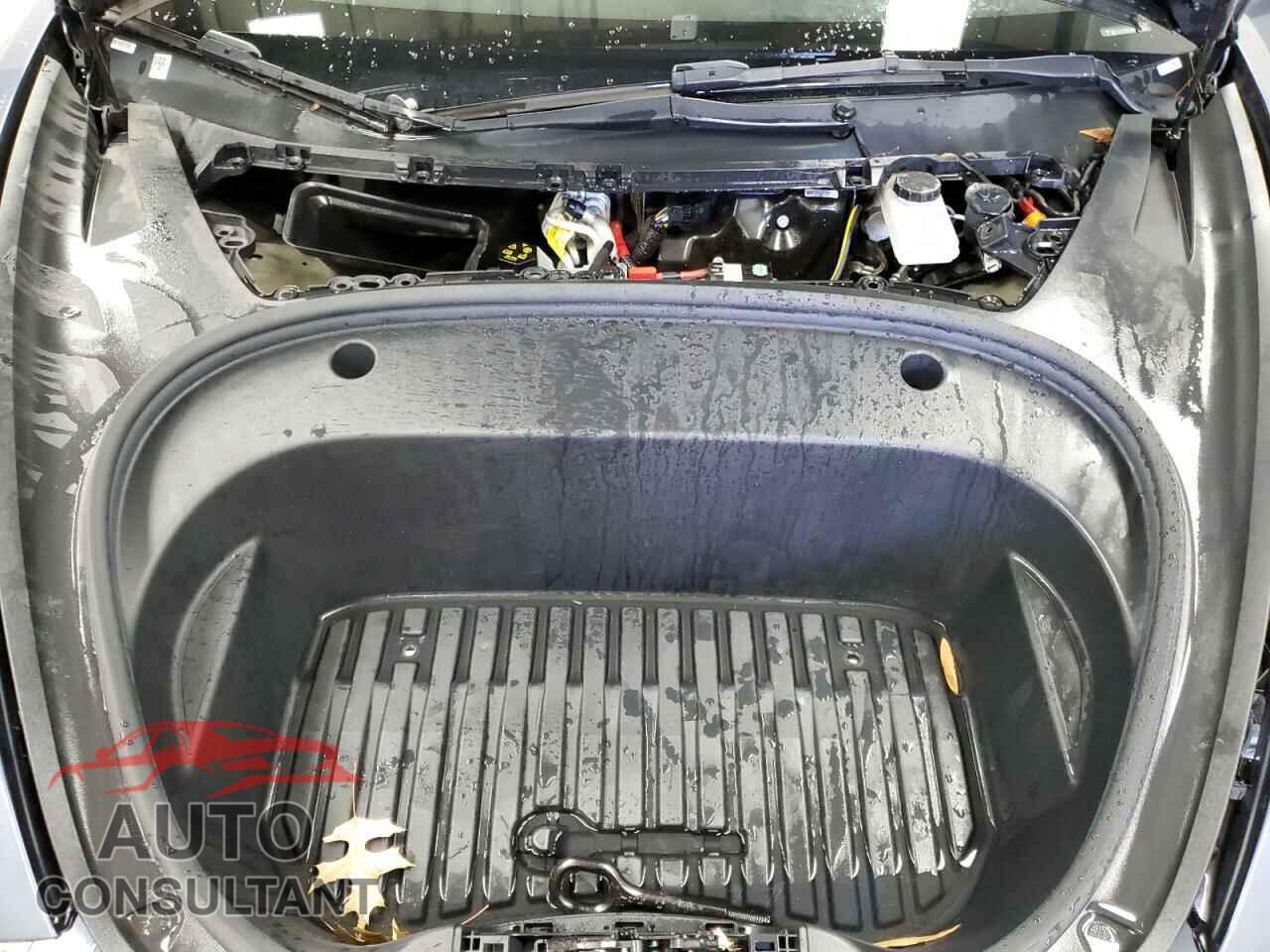 TESLA MODEL 3 2022 - 5YJ3E1EB5NF290551