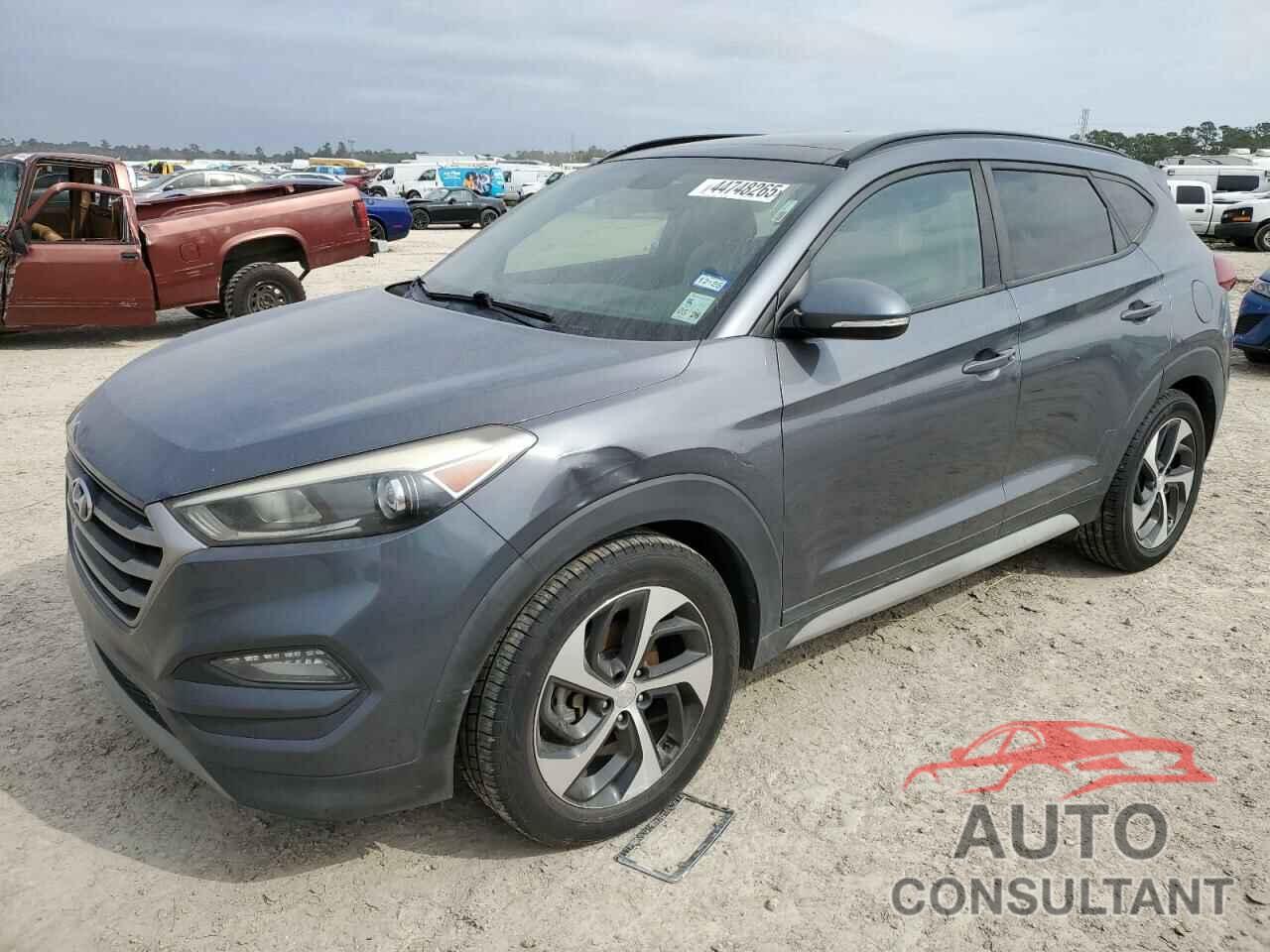 HYUNDAI TUCSON 2018 - KM8J33A2XJU675910