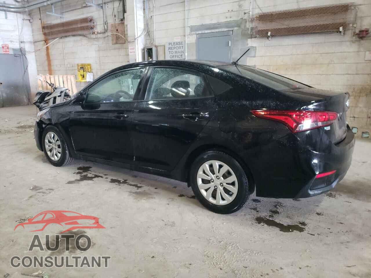 HYUNDAI ACCENT 2018 - 3KPC24A30JE024864