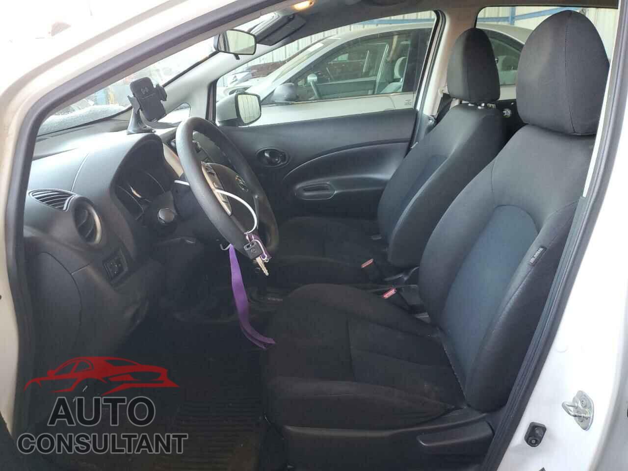 NISSAN VERSA 2017 - 3N1CE2CP3HL381251