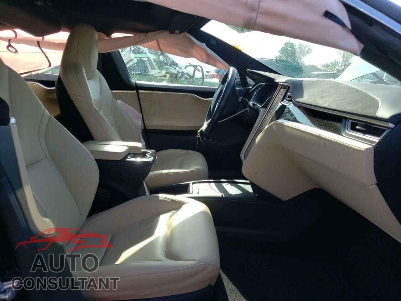 TESLA MODEL S 2016 - 5YJSA1E21GF170384