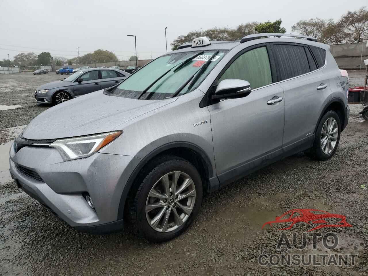 TOYOTA RAV4 2018 - JTMDJREV9JD184324