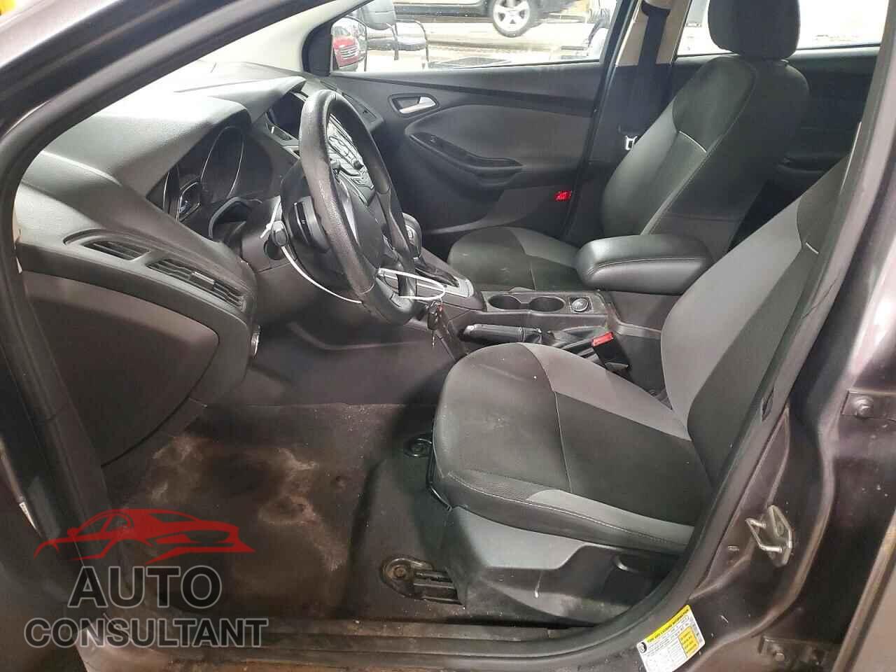 FORD FOCUS 2014 - 1FADP3K2XEL407266