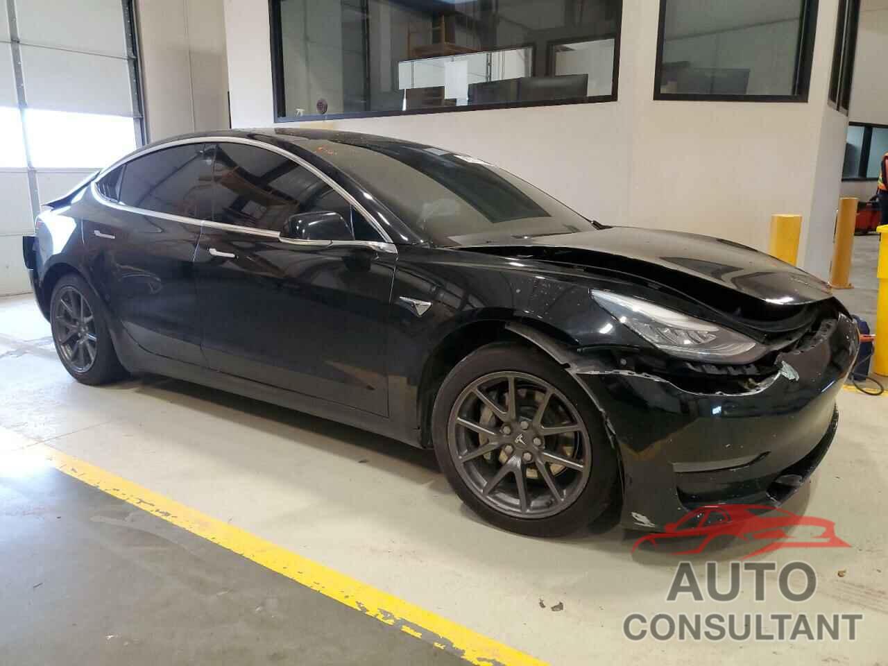 TESLA MODEL 3 2018 - 5YJ3E1EA2JF172376