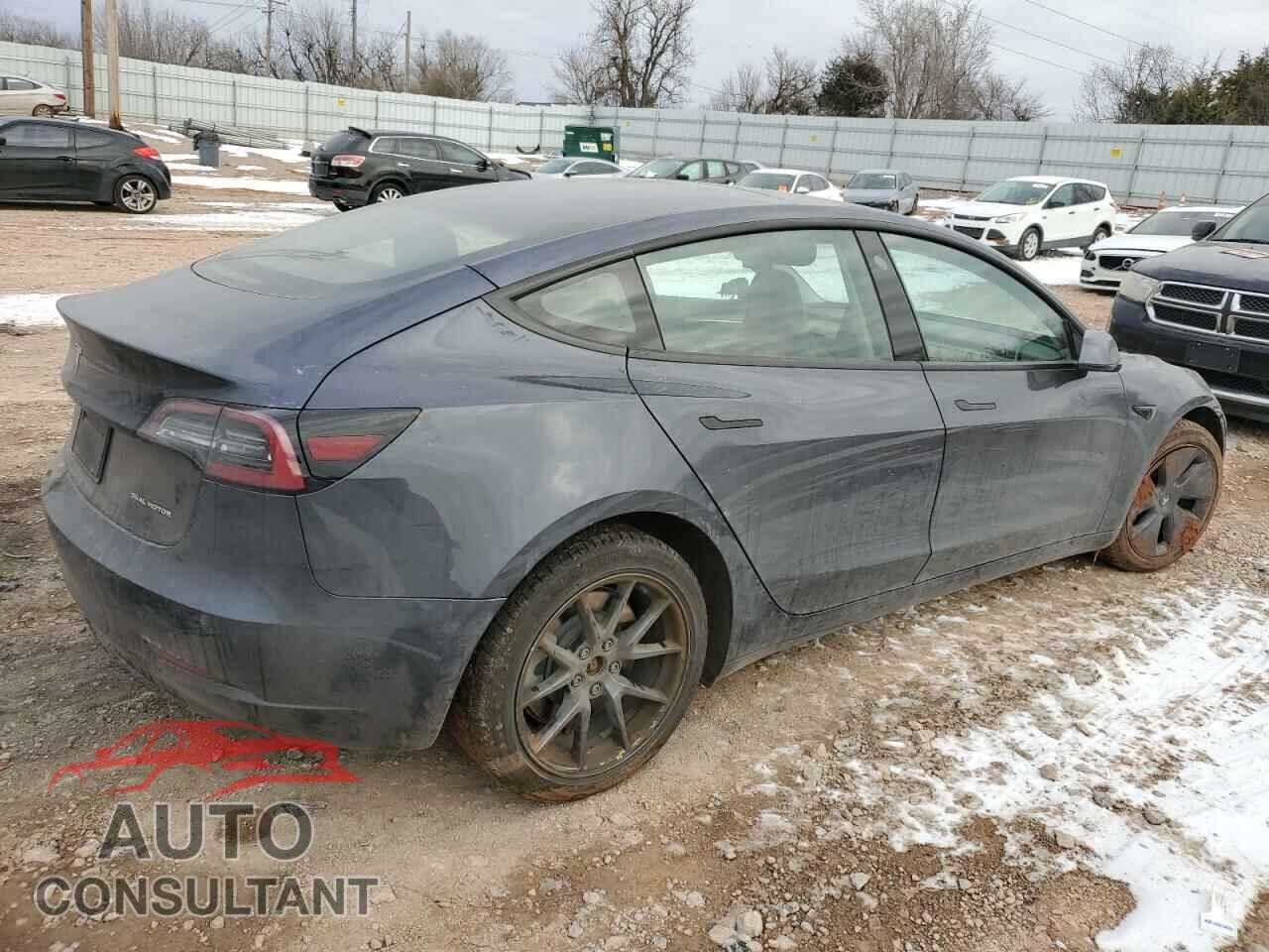 TESLA MODEL 3 2021 - 5YJ3E1EB2MF065535