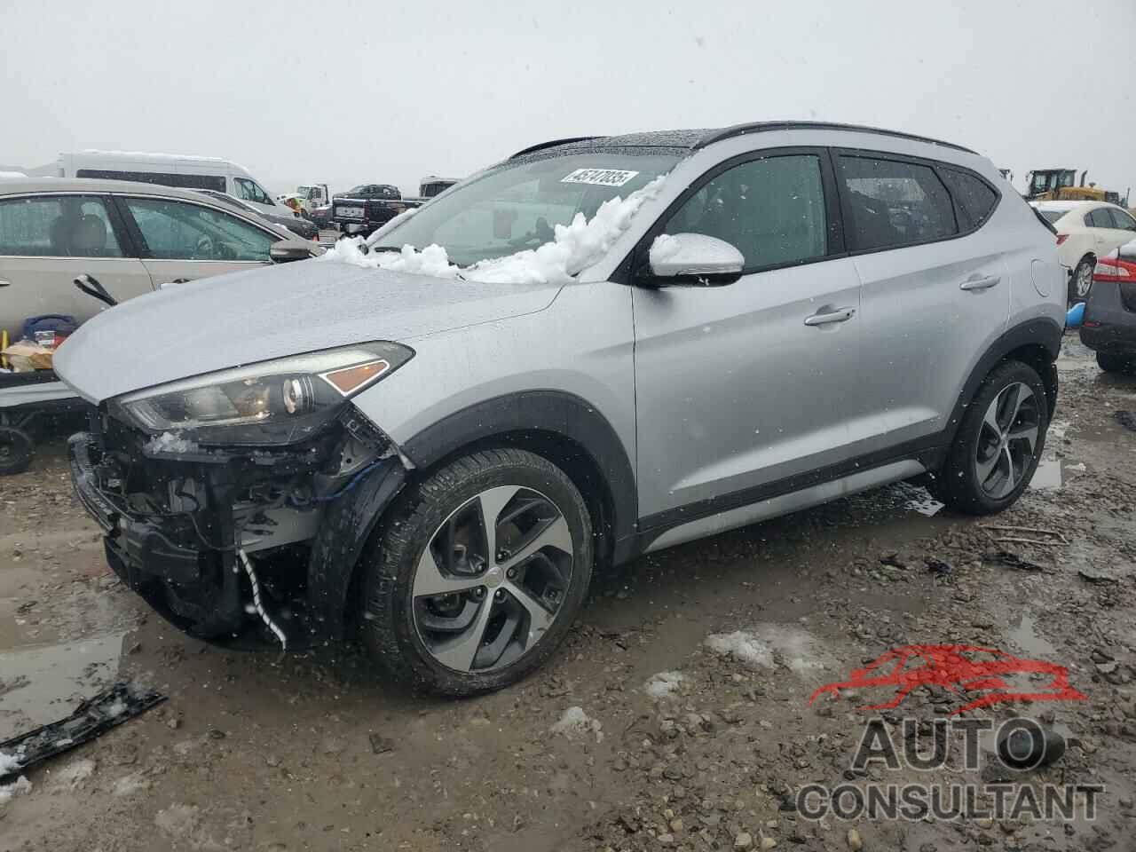 HYUNDAI TUCSON 2018 - KM8J3CA26JU671904