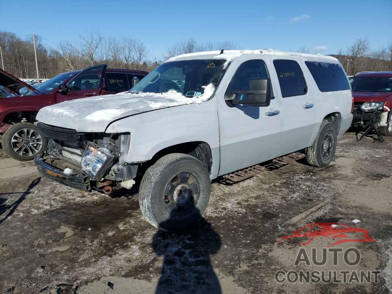 CHEVROLET SUBURBAN 2012 - 1GNSKJE74CR188768