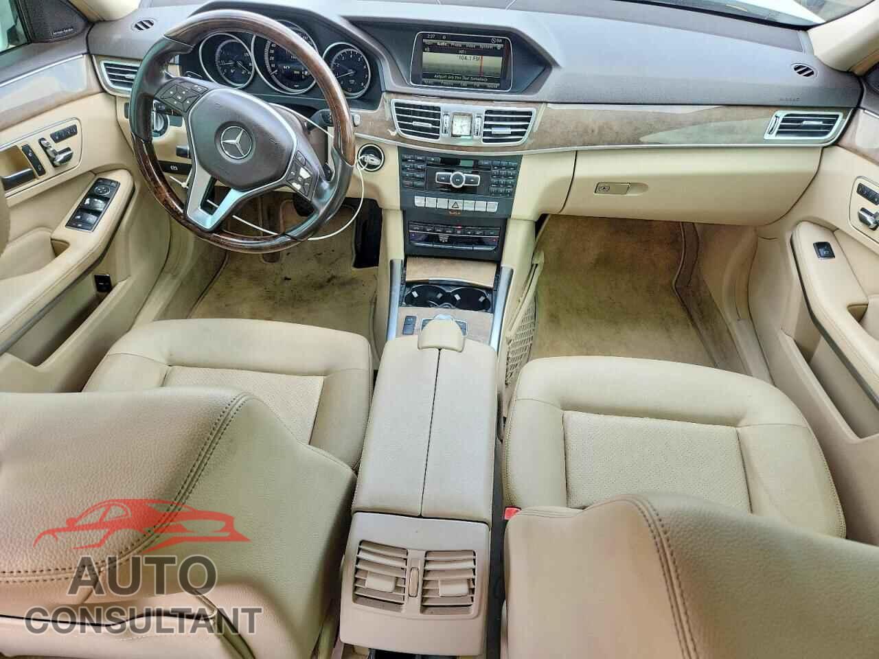 MERCEDES-BENZ E-CLASS 2014 - WDDHF5KB2EB068038
