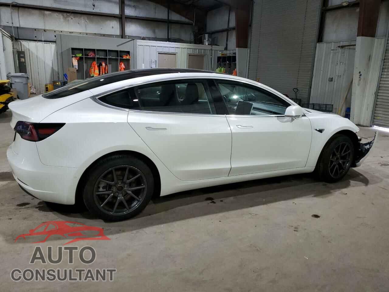 TESLA MODEL 3 2020 - 5YJ3E1EA0LF612095