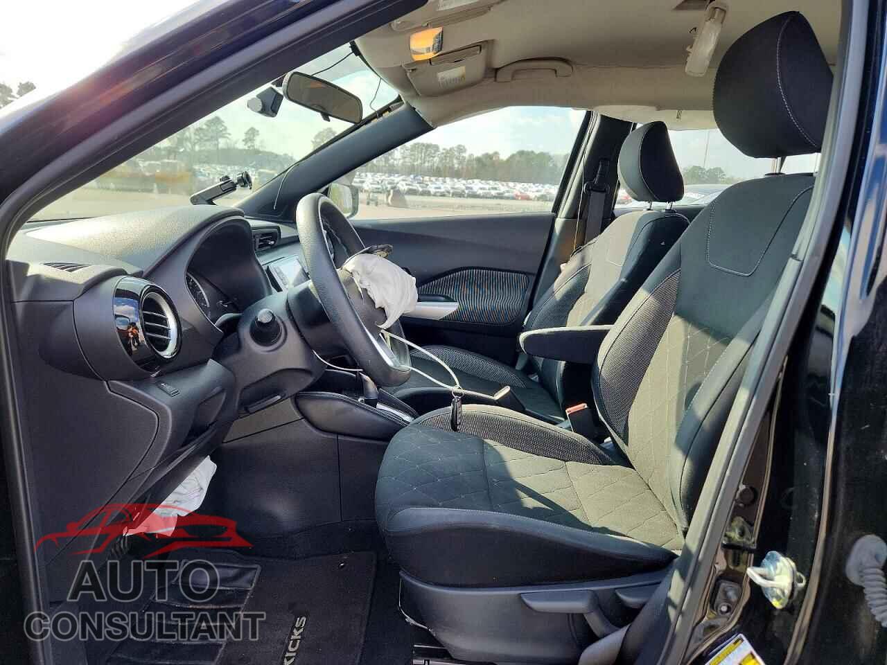 NISSAN KICKS 2019 - 3N1CP5CU3KL544909