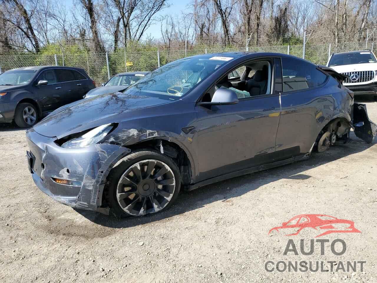 TESLA MODEL Y 2022 - 7SAYGDEE2NF387379