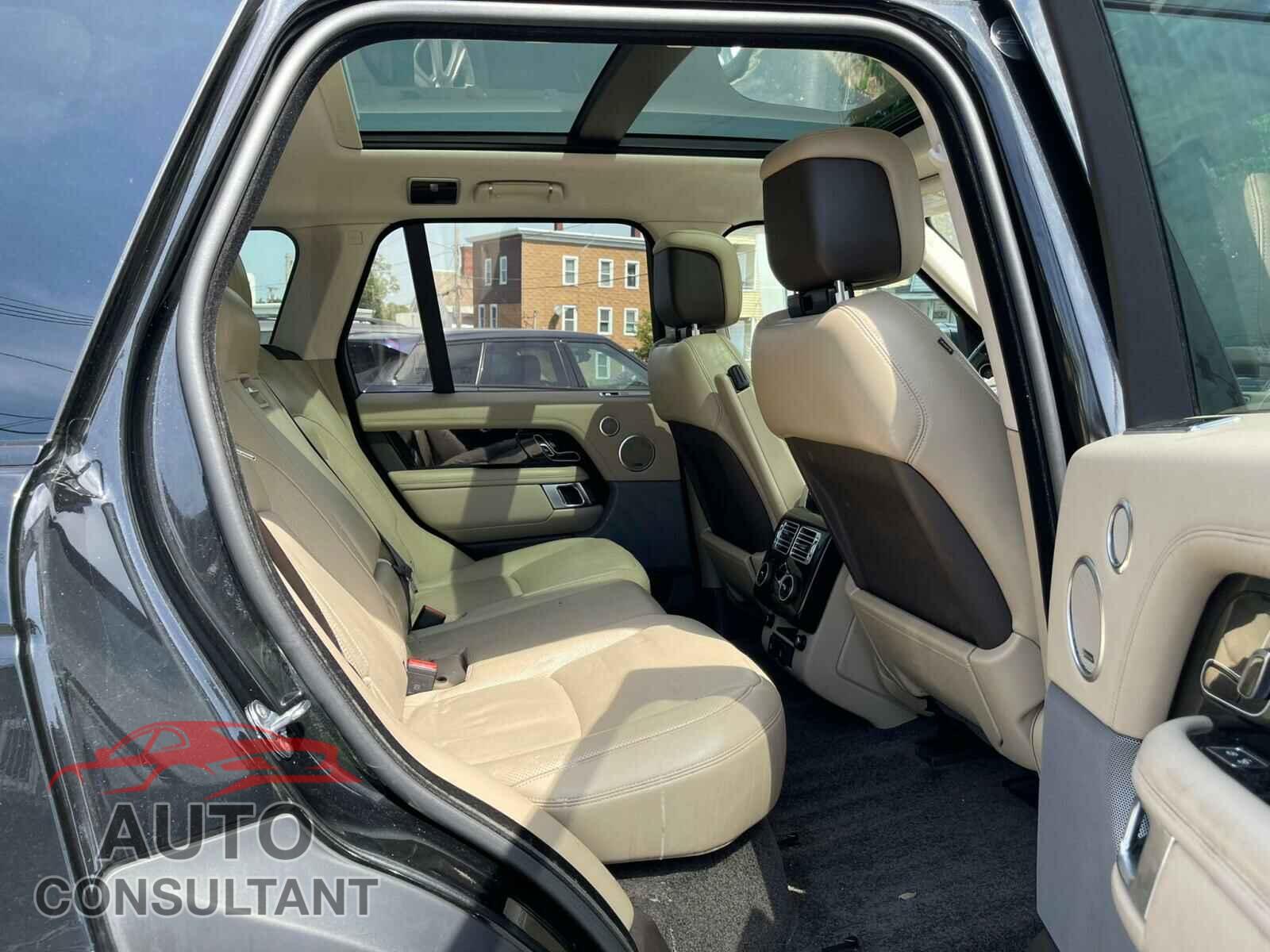 LAND ROVER RANGEROVER 2018 - SALGS2SV6JA387008