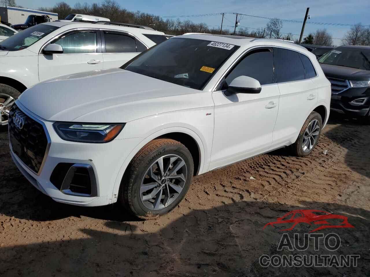 AUDI Q5 2022 - W1AEAAFY3N2075187