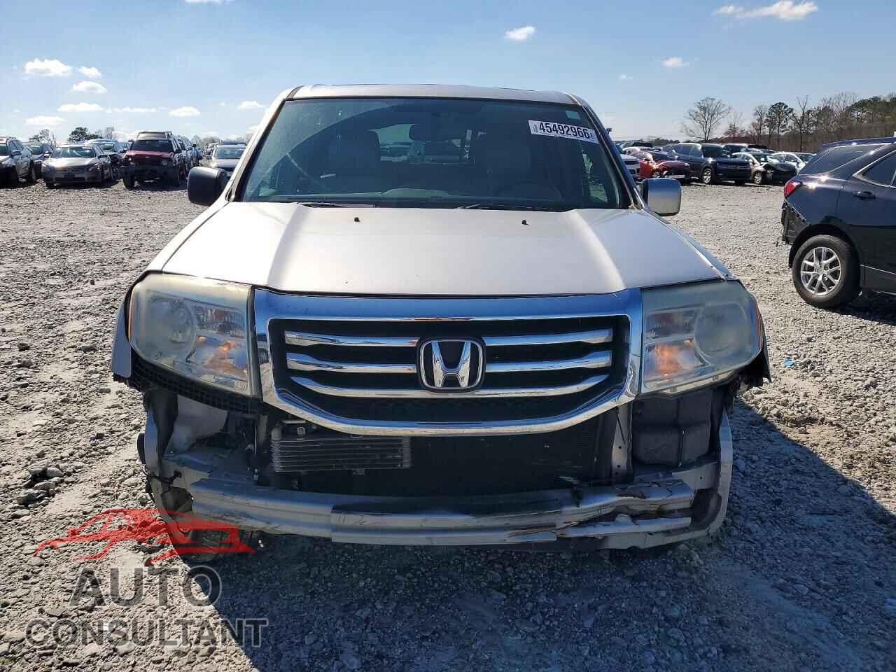 HONDA PILOT 2013 - 5FNYF4H57DB001341