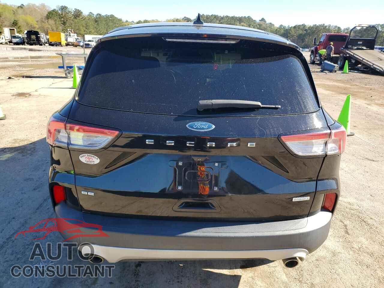 FORD ESCAPE 2020 - 1FMCU0G60LUA12413
