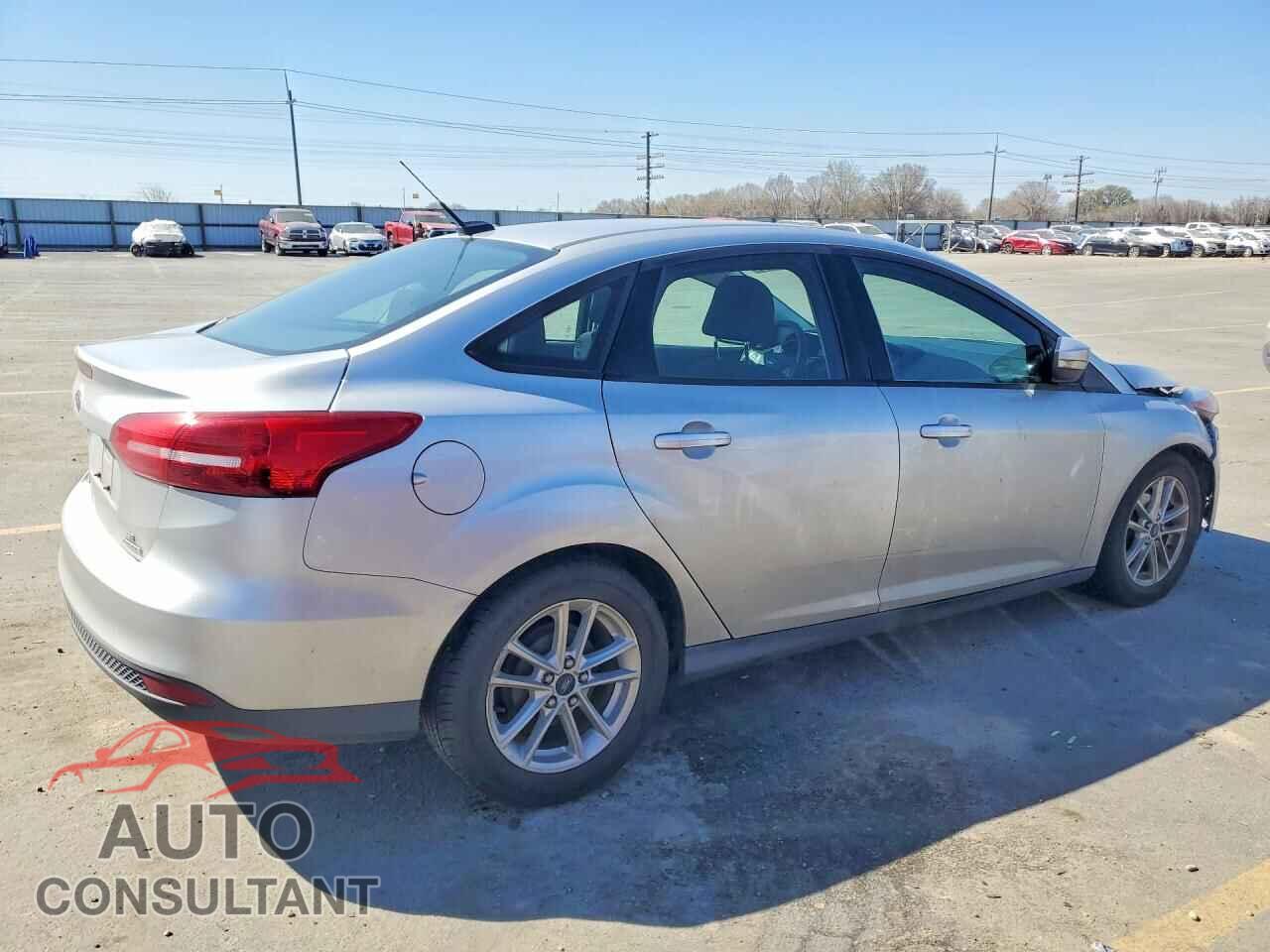 FORD FOCUS 2016 - 1FADP3F25GL262778
