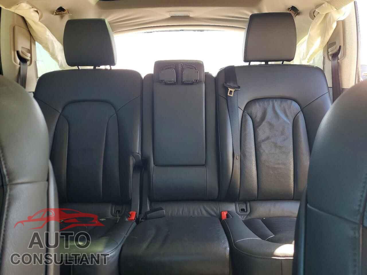AUDI Q7 2012 - WA1LMBFE2CD000363
