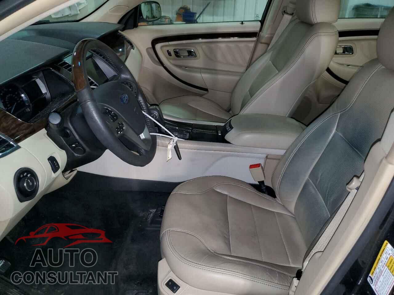 FORD TAURUS 2017 - 1FAHP2F83HG117796