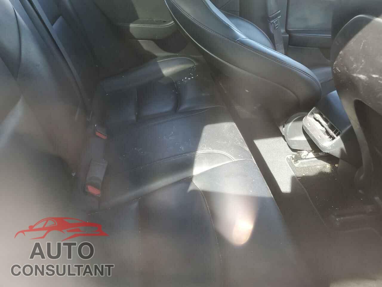 TESLA MODEL 3 2018 - 5YJ3E1EA7JF040844