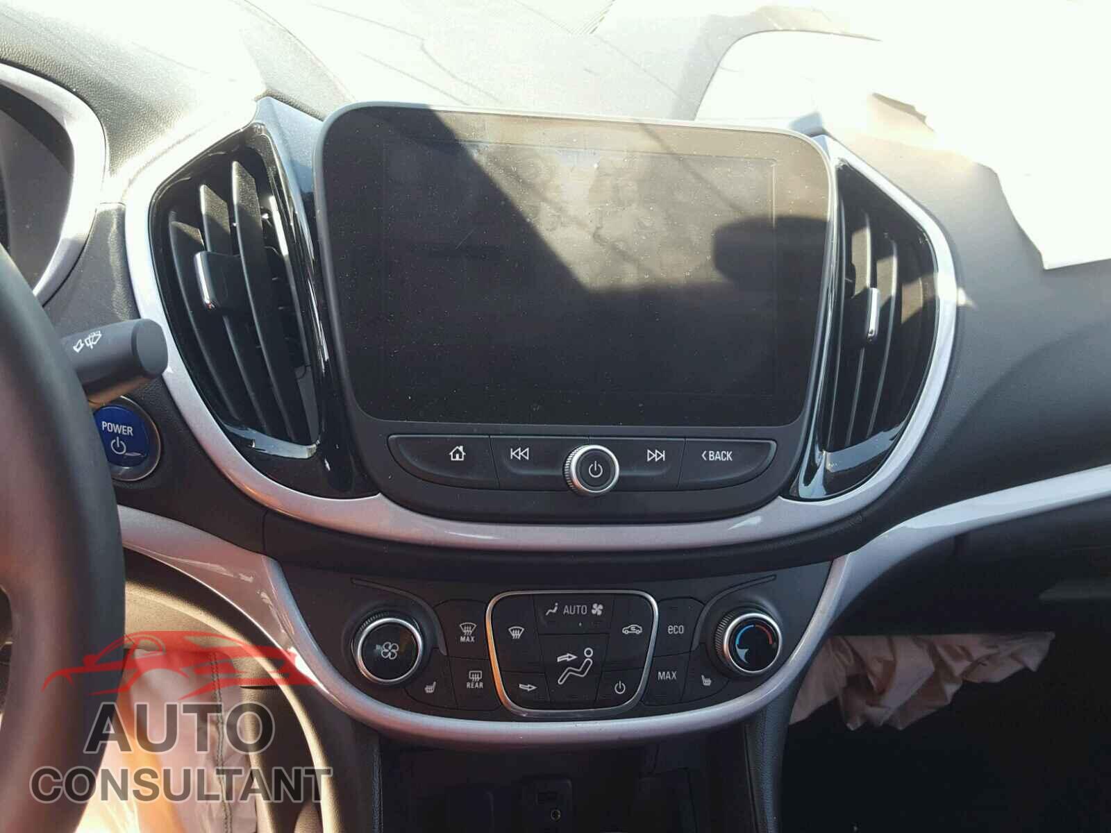 CHEVROLET VOLT 2018 - 1G1RC6S54JU114824