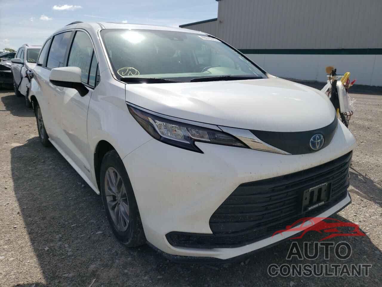 TOYOTA SIENNA 2021 - 5TDBSKFC6MS022538