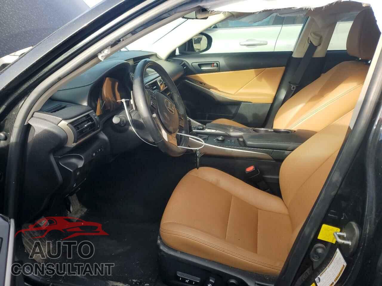 LEXUS IS 2017 - JTHCM1D26H5018227