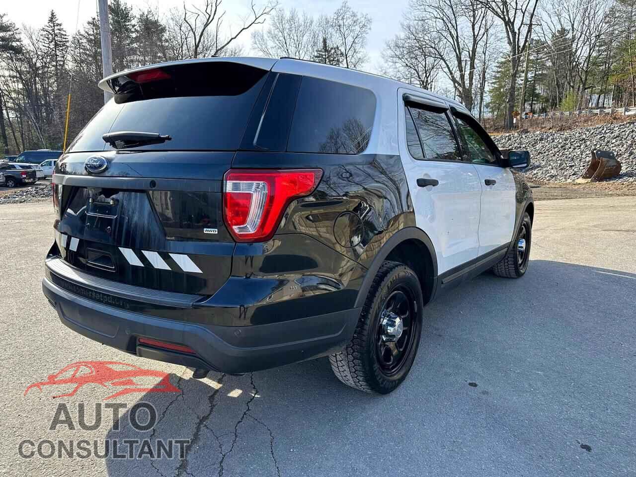 FORD EXPLORER 2018 - 1FM5K8AR2JGB68125