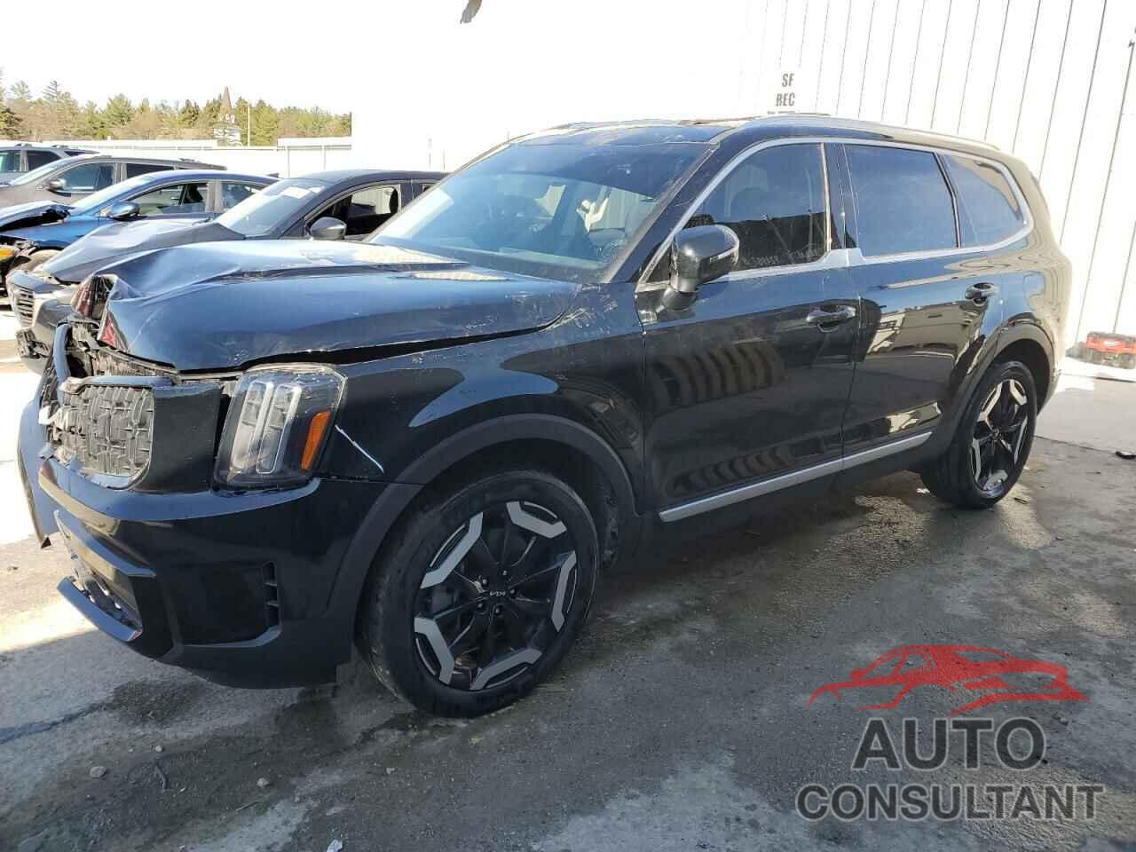 KIA TELLURIDE 2023 - 5XYP3DGC1PG343224