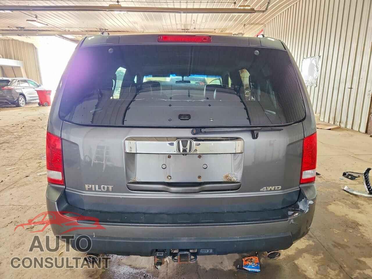 HONDA PILOT 2011 - 5FNYF4H55BB002307