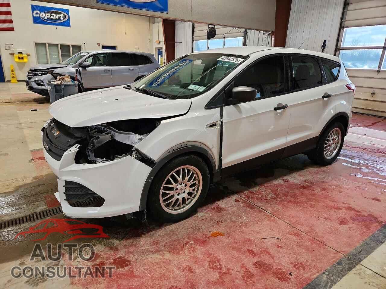 FORD ESCAPE 2013 - 1FMCU0F79DUC75592