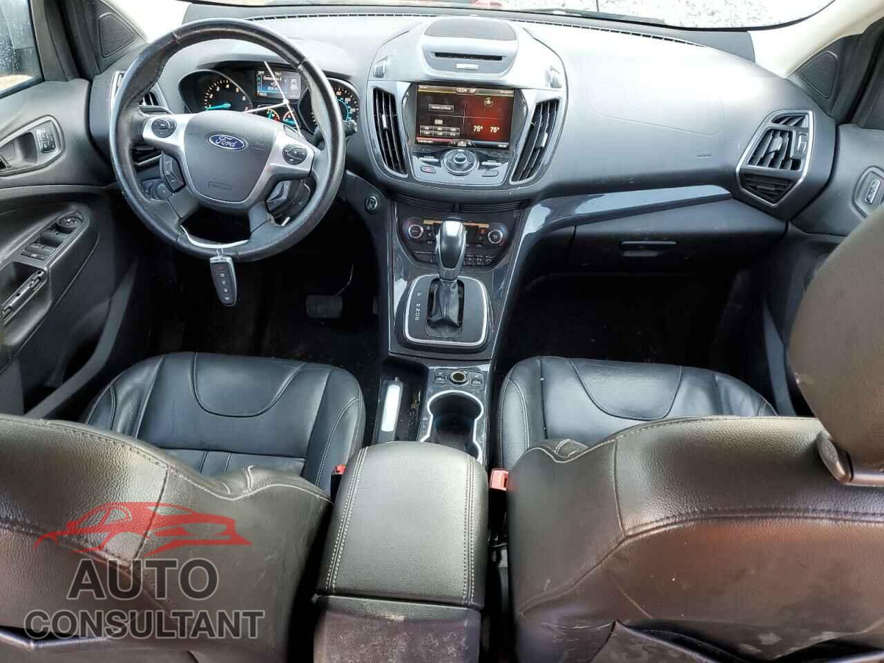 FORD ESCAPE 2013 - 1FMCU0J99DUD32043
