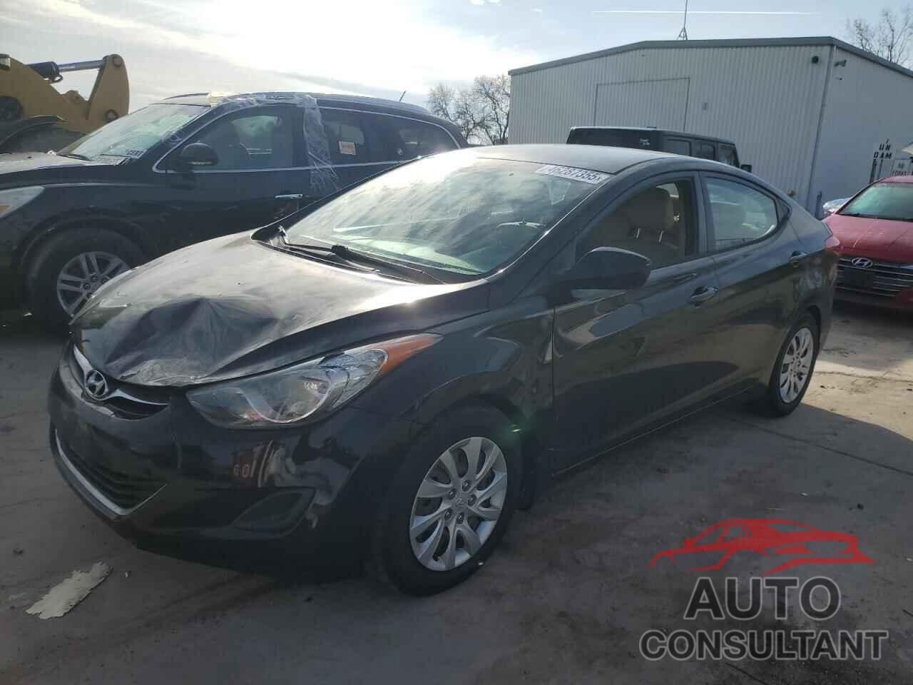HYUNDAI ELANTRA 2013 - KMHDH4AE9DU487950