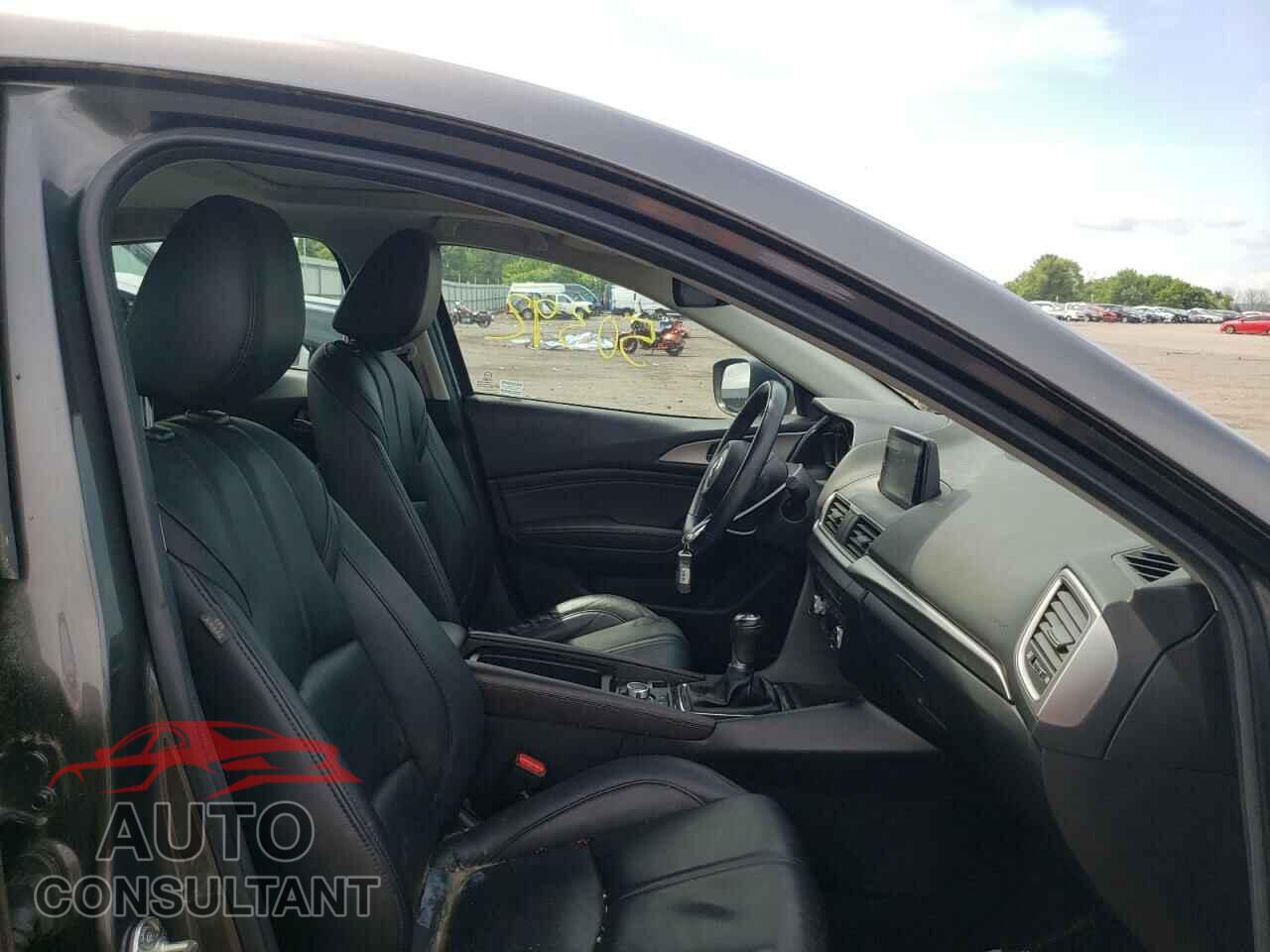 MAZDA 3 2017 - 3MZBN1V77HM120745